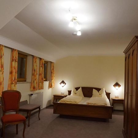 Landhotel Pacher Obervellach Pokoj fotografie
