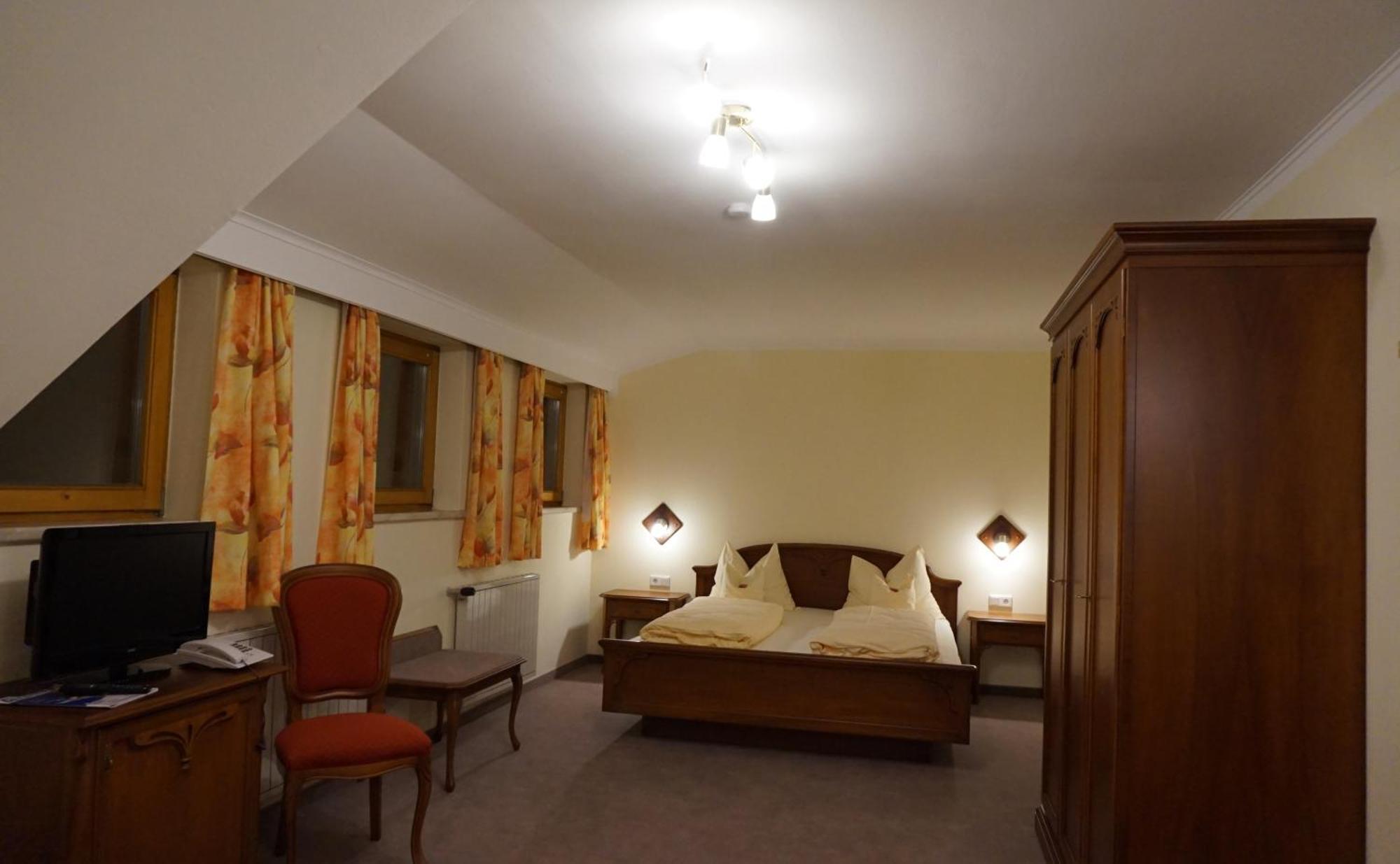 Landhotel Pacher Obervellach Pokoj fotografie