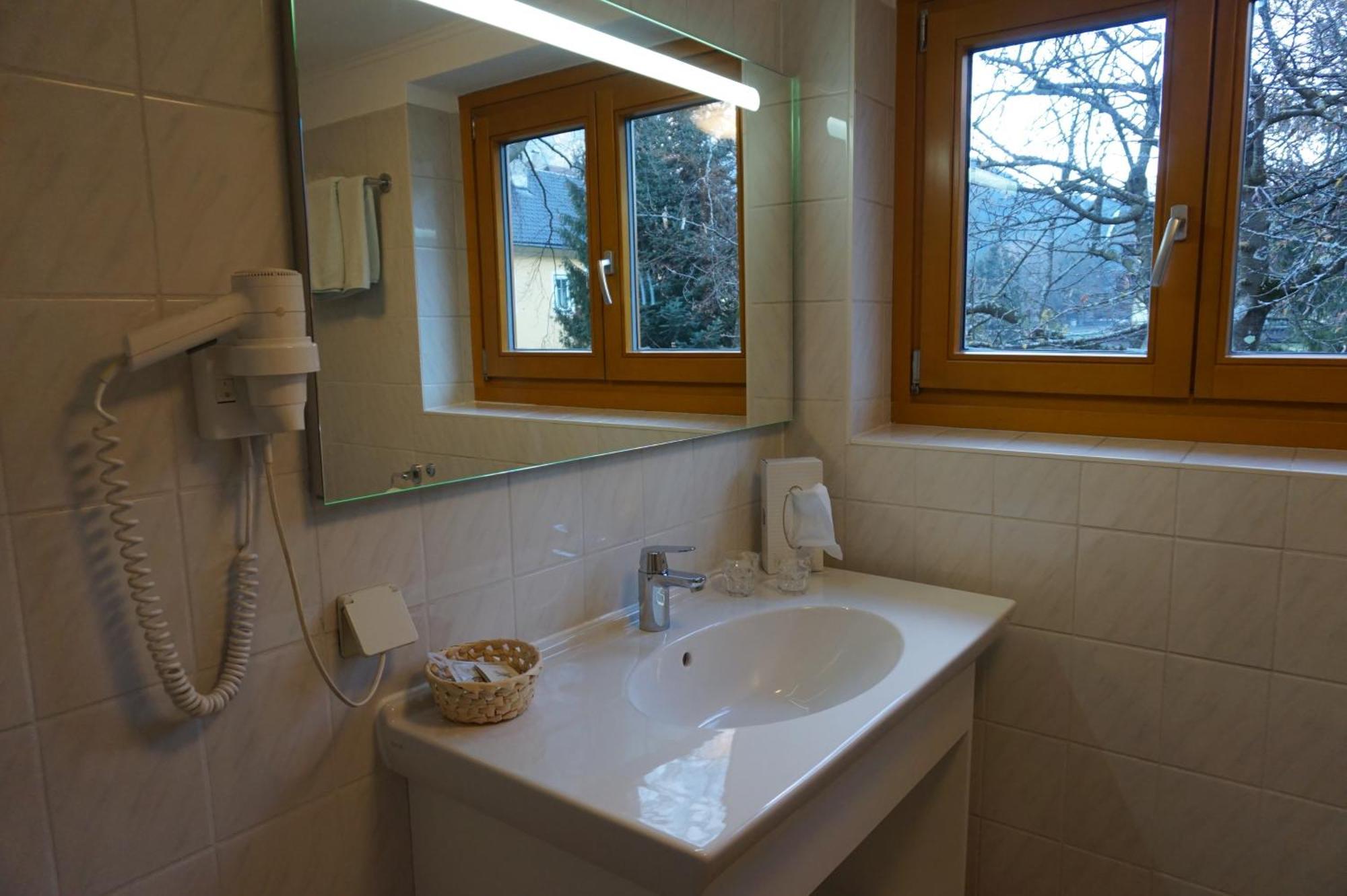 Landhotel Pacher Obervellach Pokoj fotografie